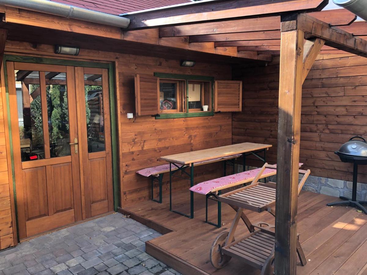 Galeria Apartmanhaz Keszthely Exterior foto