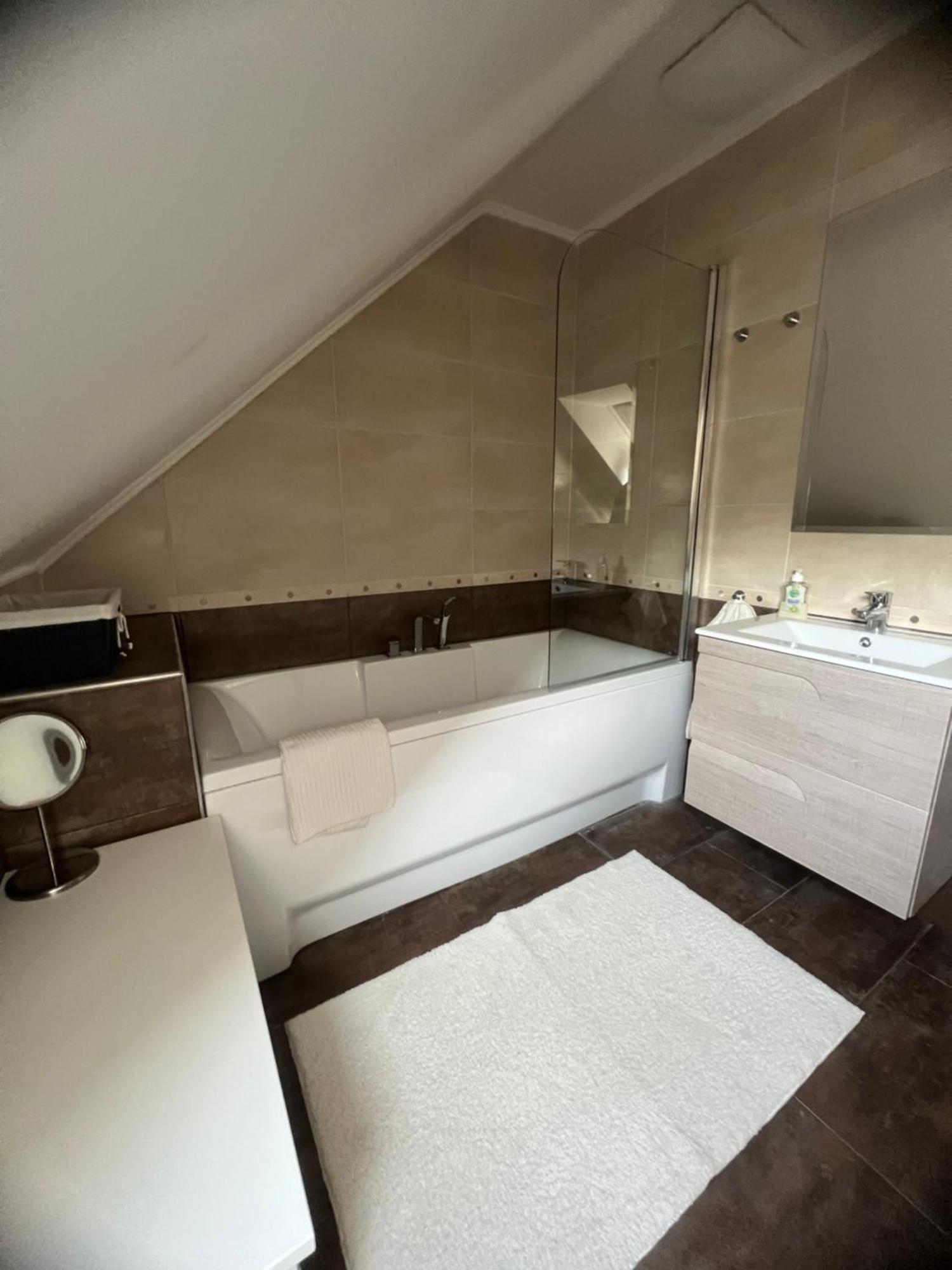 Galeria Apartmanhaz Keszthely Exterior foto